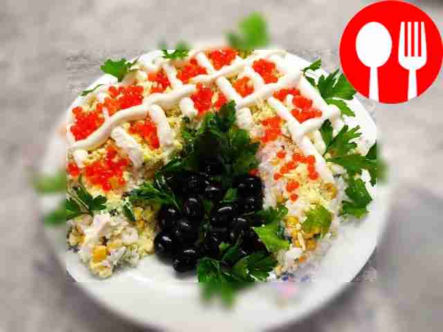 Великолепный салат с семгой и креветками