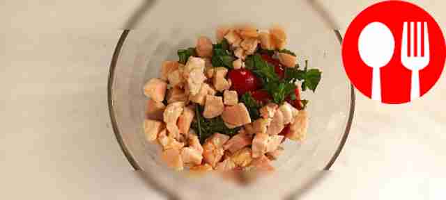 Предложите гостям салат сразу после...