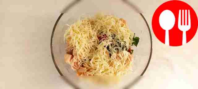 Легкий салат с семгой и руколой