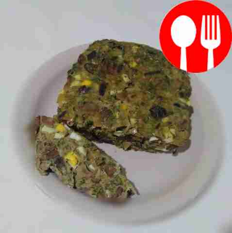 Классическая запеканка из куриной печени с яйцами и зеленью