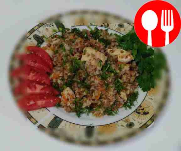 Овощное рагу с гречкой и специями