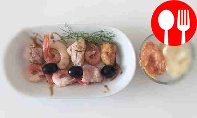 Праздничное фондю с морепродуктами