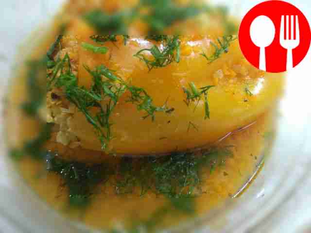 Болгарский перец с индейкой и рисом