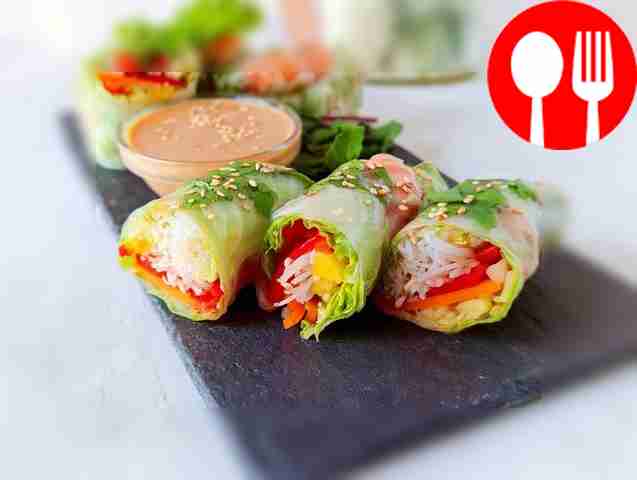 Спринг-роллы с овощами и соусом чили-майо