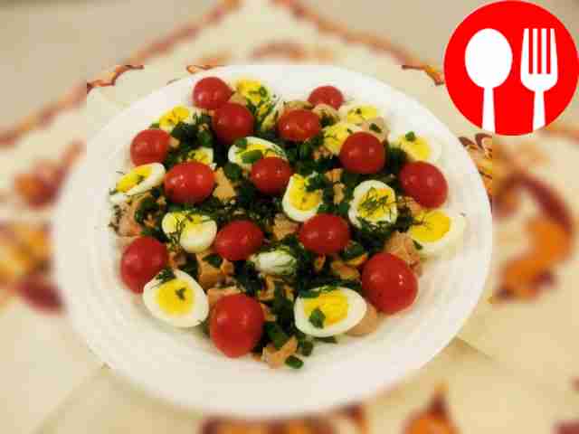 Овощи с консервированной рыбой