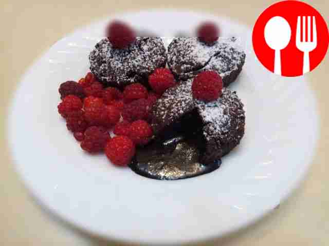 Шоколадный фондан с ромом