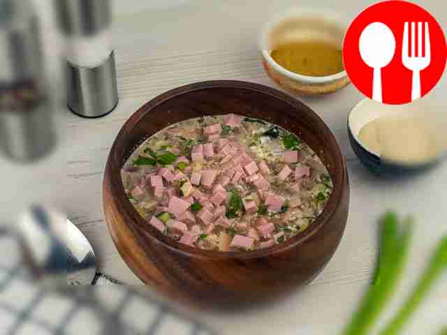 Окрошка на квасе с вареной колбасой