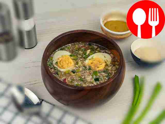 Окрошка на квасе с курицей