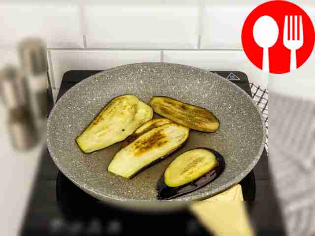 Когда баклажаны подсохнут, перенесите их на...