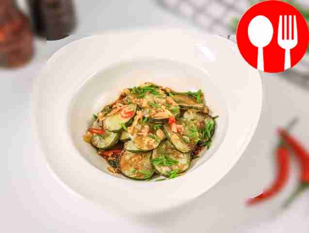 Жареные огурцы по-китайски