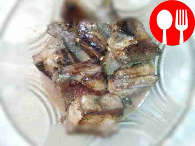 Свиные ребрышки в гранатовом соусе