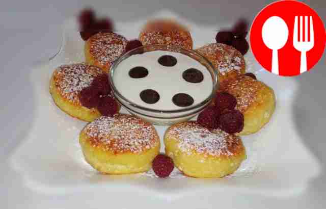 Быстрые творожные сырники с манной мукой