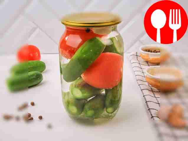 Маринованные огурцы с помидорами
