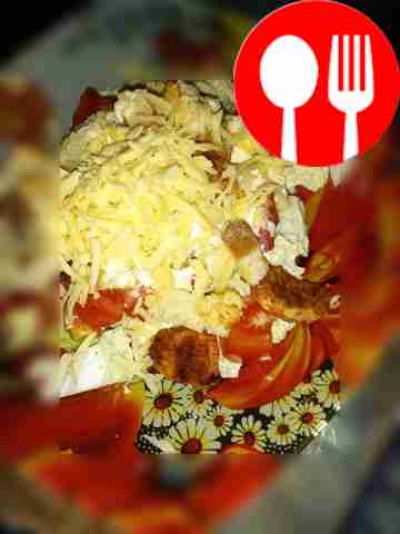 Салат цезарь со свининой