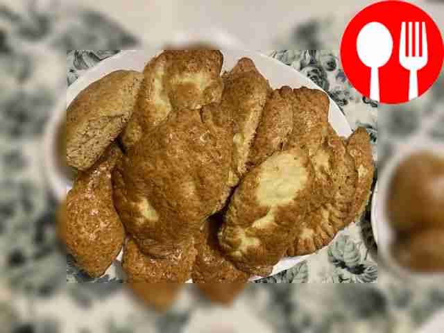 Сочник с творогом к чаю