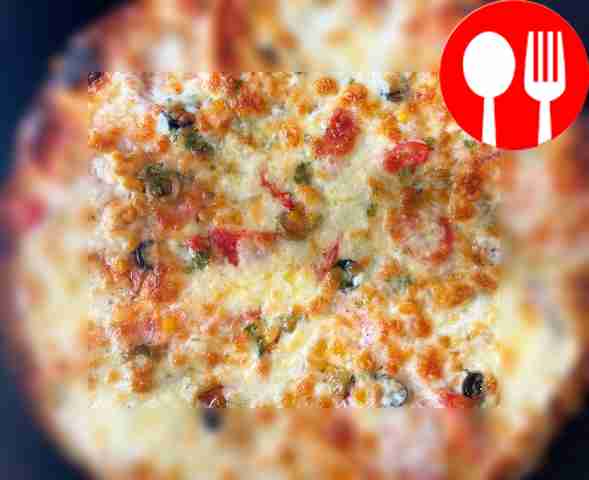 Разогрейте духовку до 225 °C и выпекайте пиццу...