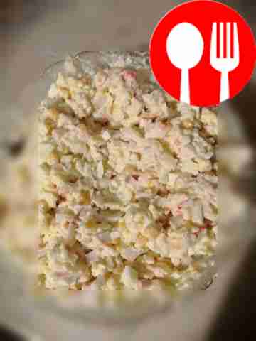 Салат с крабовым мясом и свежими огурцами