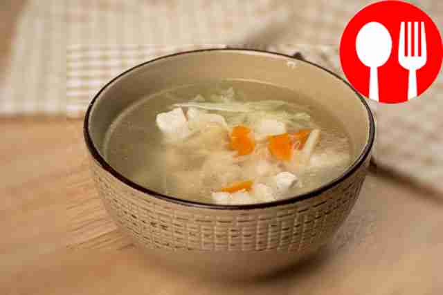 Дайте готовому супу немного настояться под...