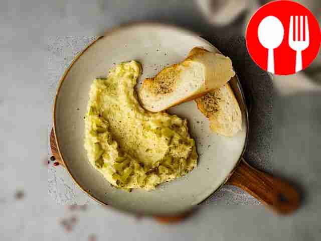 Быстрое картофельное пюре с молоком и маслом