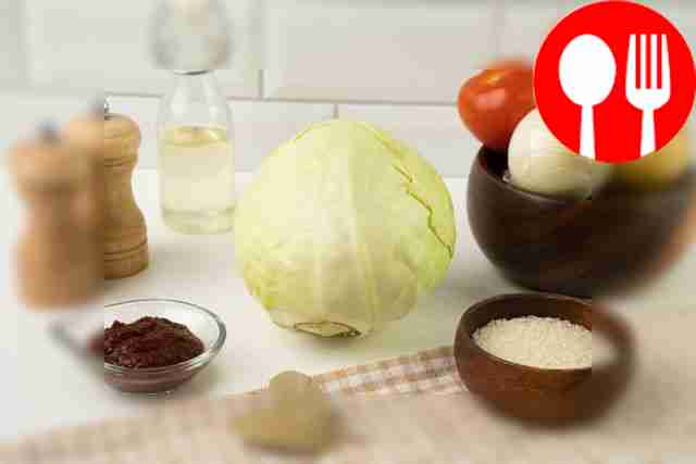 Подготовьте все продукты и раскладывайте их по...