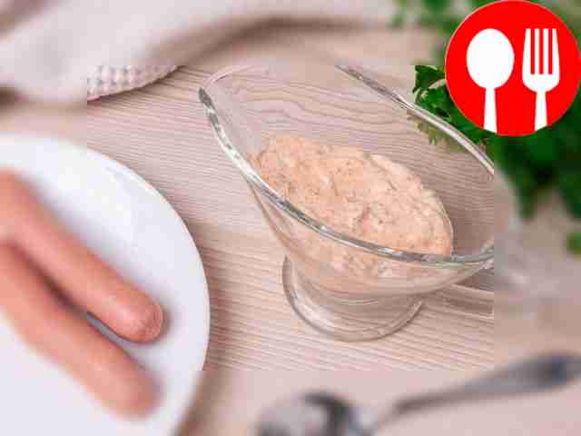 Сметанный соус к сосискам