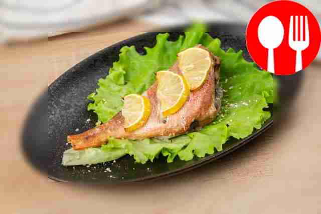 Окунь с солью и лимоном