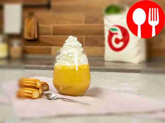 Белый горячий шоколад с тыквой