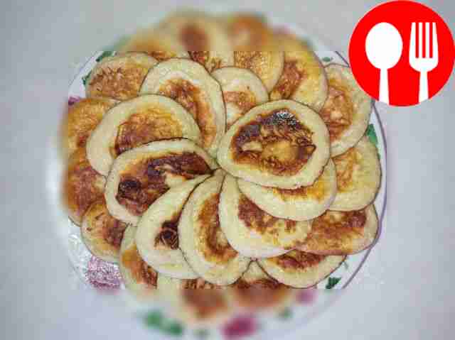 Быстрые и простые оладьи на кефире