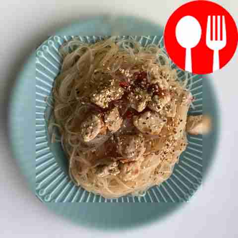 Сытная фунчоза с курицей