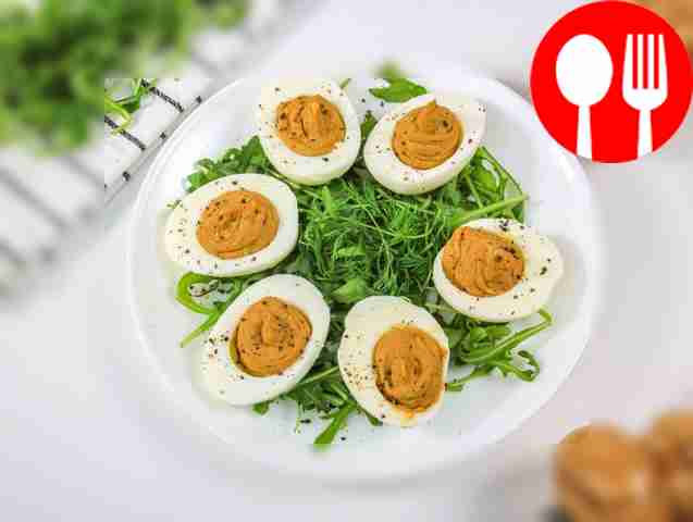 Яйца, фаршированные авокадо