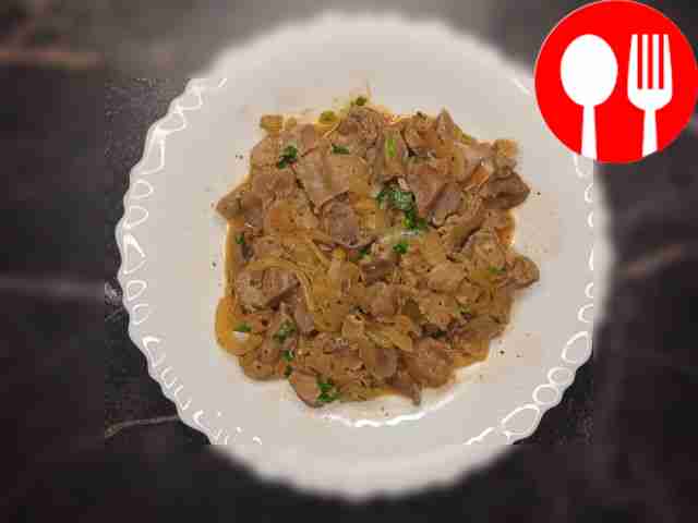 Оригинальное чахохбили с куриными желудками