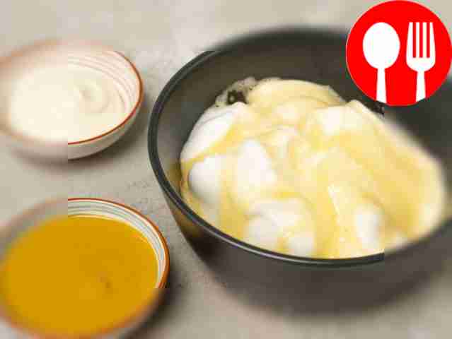 Сделайте заливку. Желток переложите в...