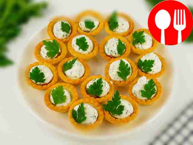 Тарталетки с семгой и творожным сыром