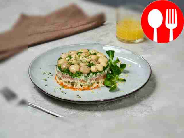 «Грибная поляна» с копченой курицей