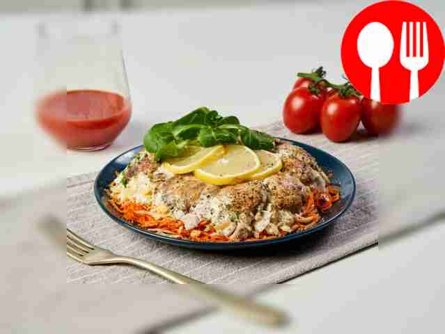 Салат «Грибная поляна» с корейской морковью и свежими шампиньонами