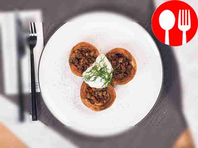 Фаршированные шампиньоны