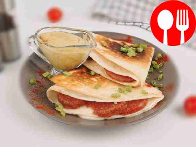 Лаваш с салями и сыром моцарелла