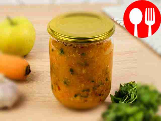 Аджика из острого перца и помидоров