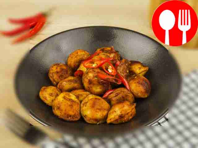 Острые жареные пельмени