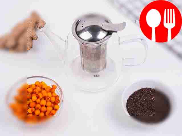 Разложите на столе все ингредиенты для...