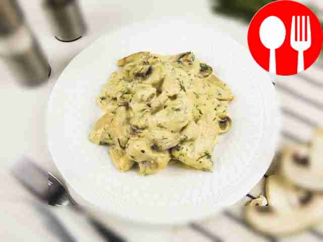 Куриное филе с грибами и сыром