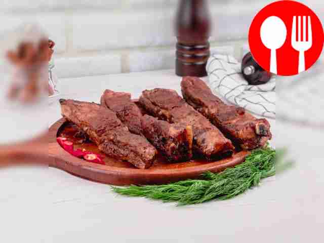 Свиные ребрышки с соевым соусом и корицей