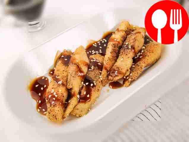 Жареная тилапия в панировочных сухарях