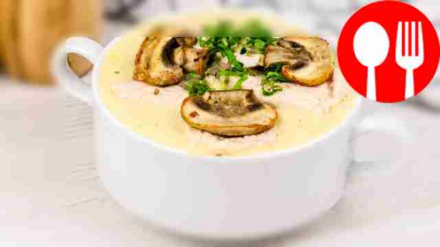 Суп-пюре с шампиньонами и курицей