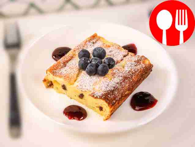 Пудинг из творога с изюмом