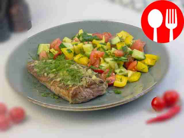 Стейк из свинины с сыром