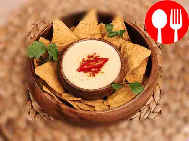 Простой сырный соус