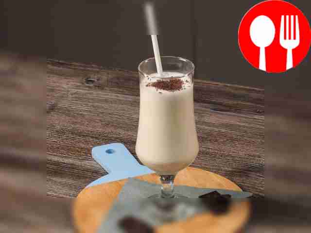 Молочный коктейль ванильный