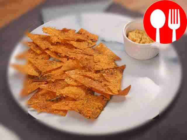 Чипсы из лаваша с сыром
