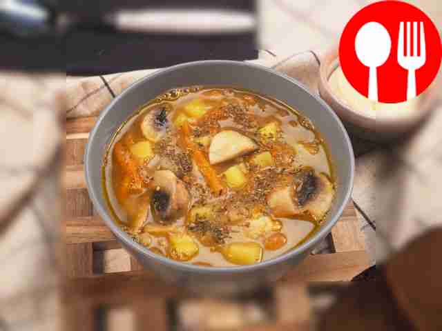 Чтобы подача выглядела эффектно, разлейте...